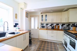 Photo 8- click for photo gallery